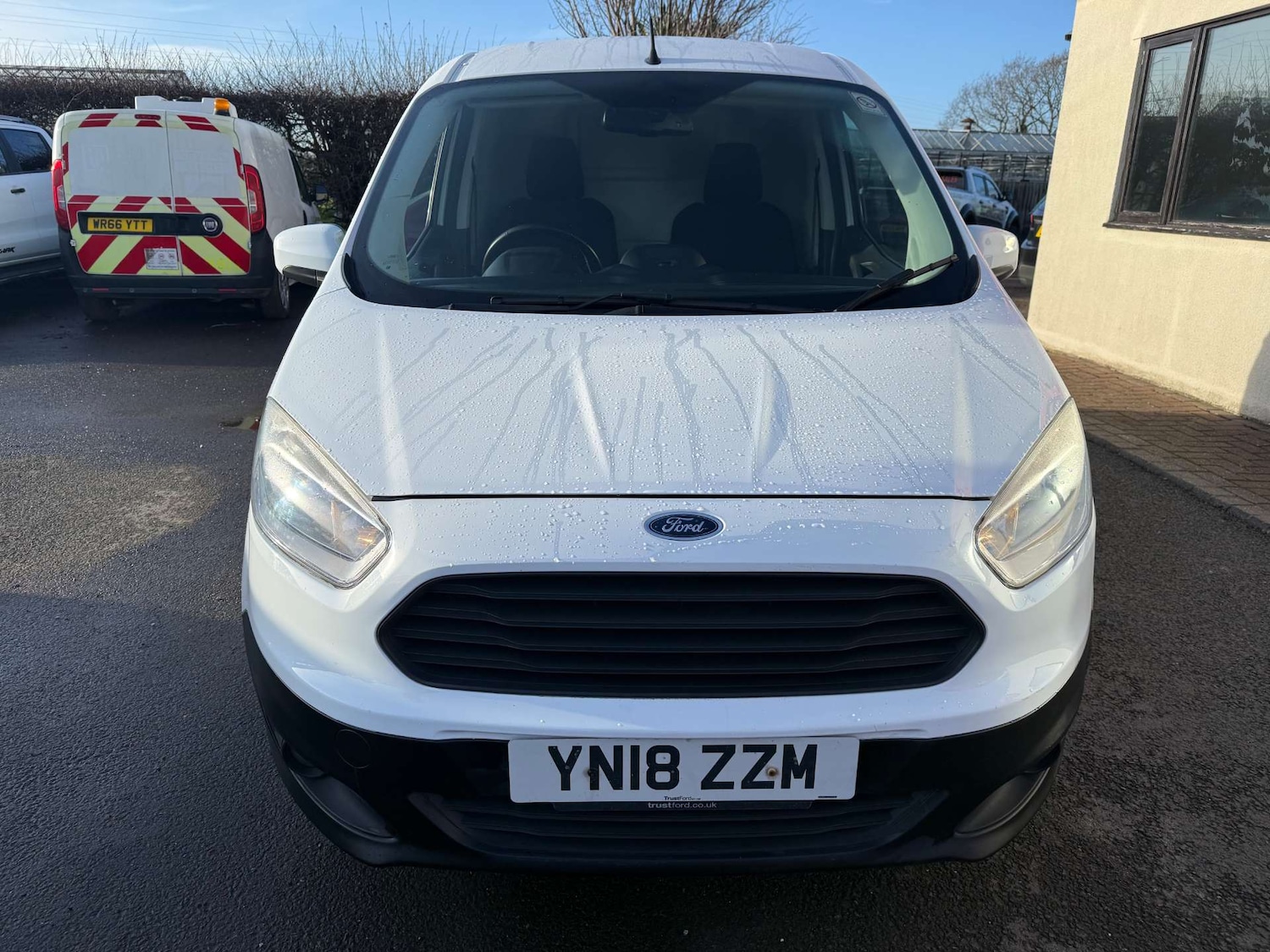 Used Ford Transit Courier 2018 for sale - 77022415: Photo 4