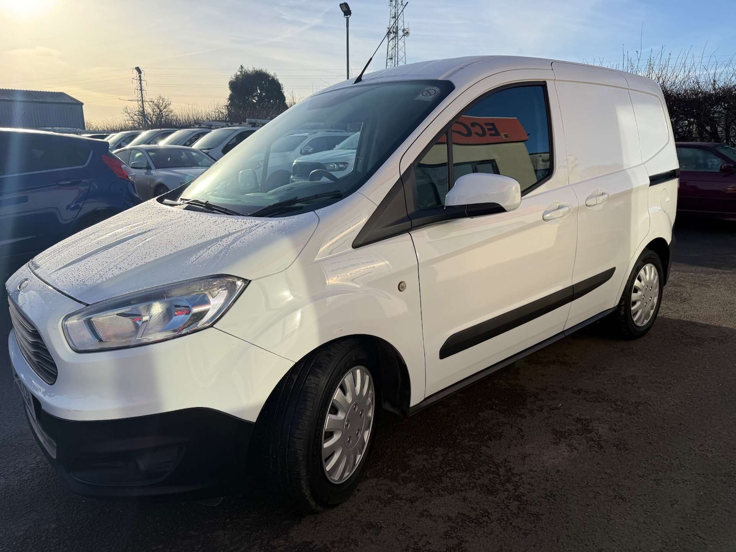 Used Ford Transit Courier 2018 for sale - 77022415: Photo 6