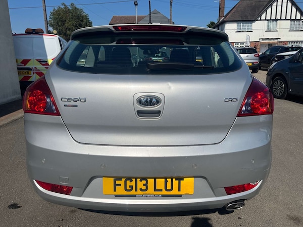 Used Kia Pro Ceed 2013 for sale - 74996932: Photo 11