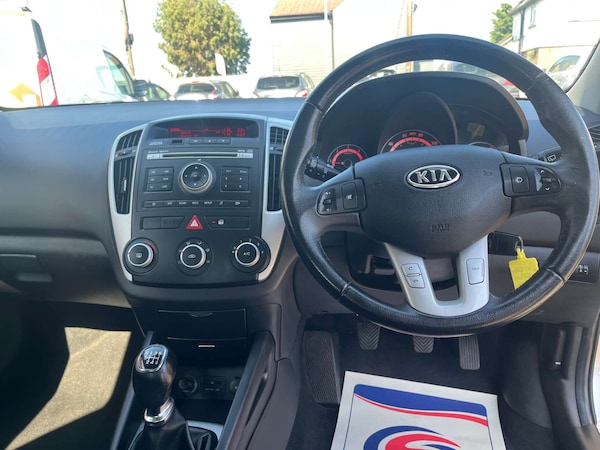 Used Kia Pro Ceed 2013 for sale - 74996932: Photo 25