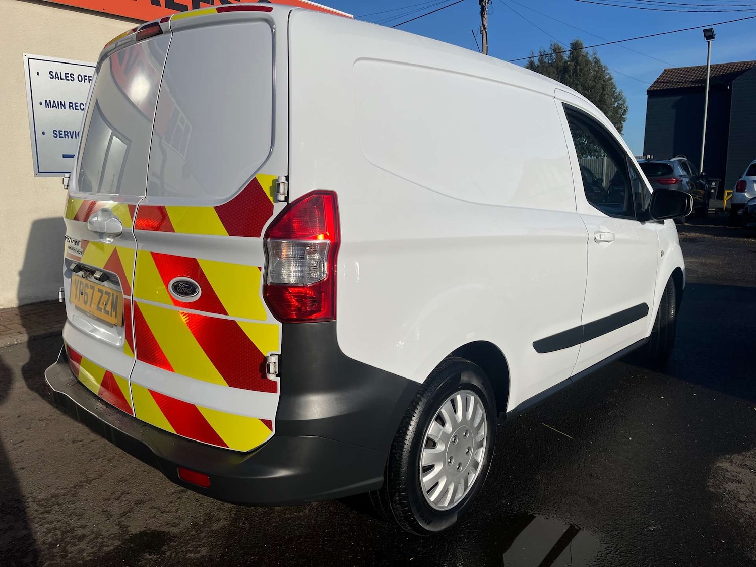 Used Ford Transit Courier 2017 for sale - 77022418: Photo 10