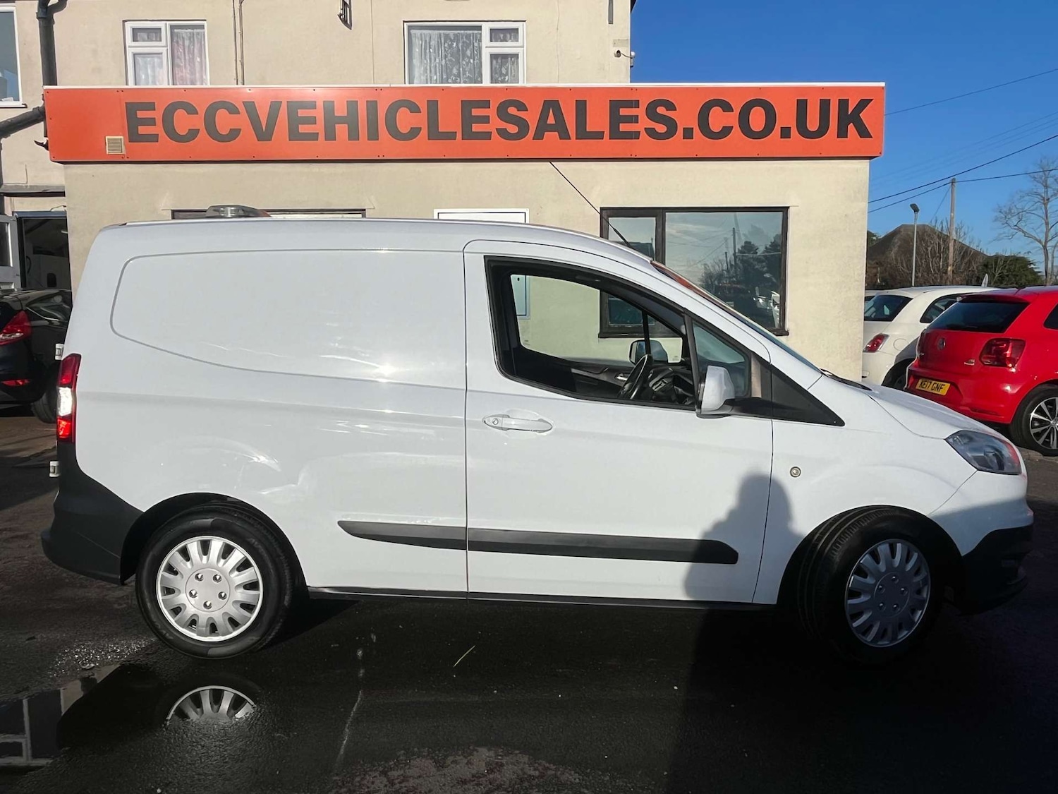 Used Ford Transit Courier 2017 for sale - 77022418: Photo 17