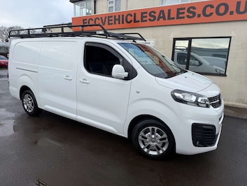 Vauxhall Vivaro feature image