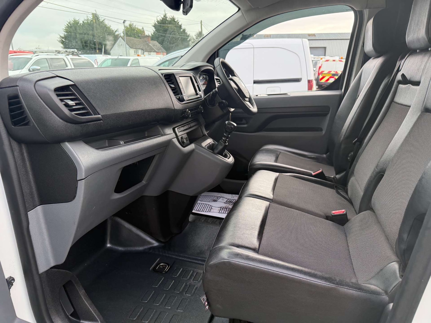 Used Vauxhall Vivaro 2019 for sale - 77469815: Photo 28