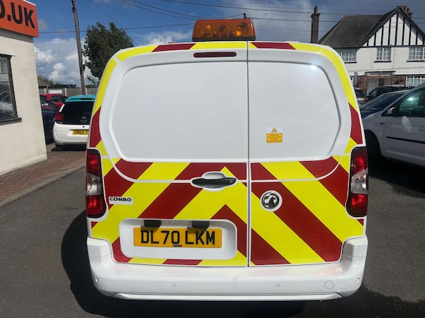 Used Vauxhall Combo 2020 for sale - 75638810: Photo 11