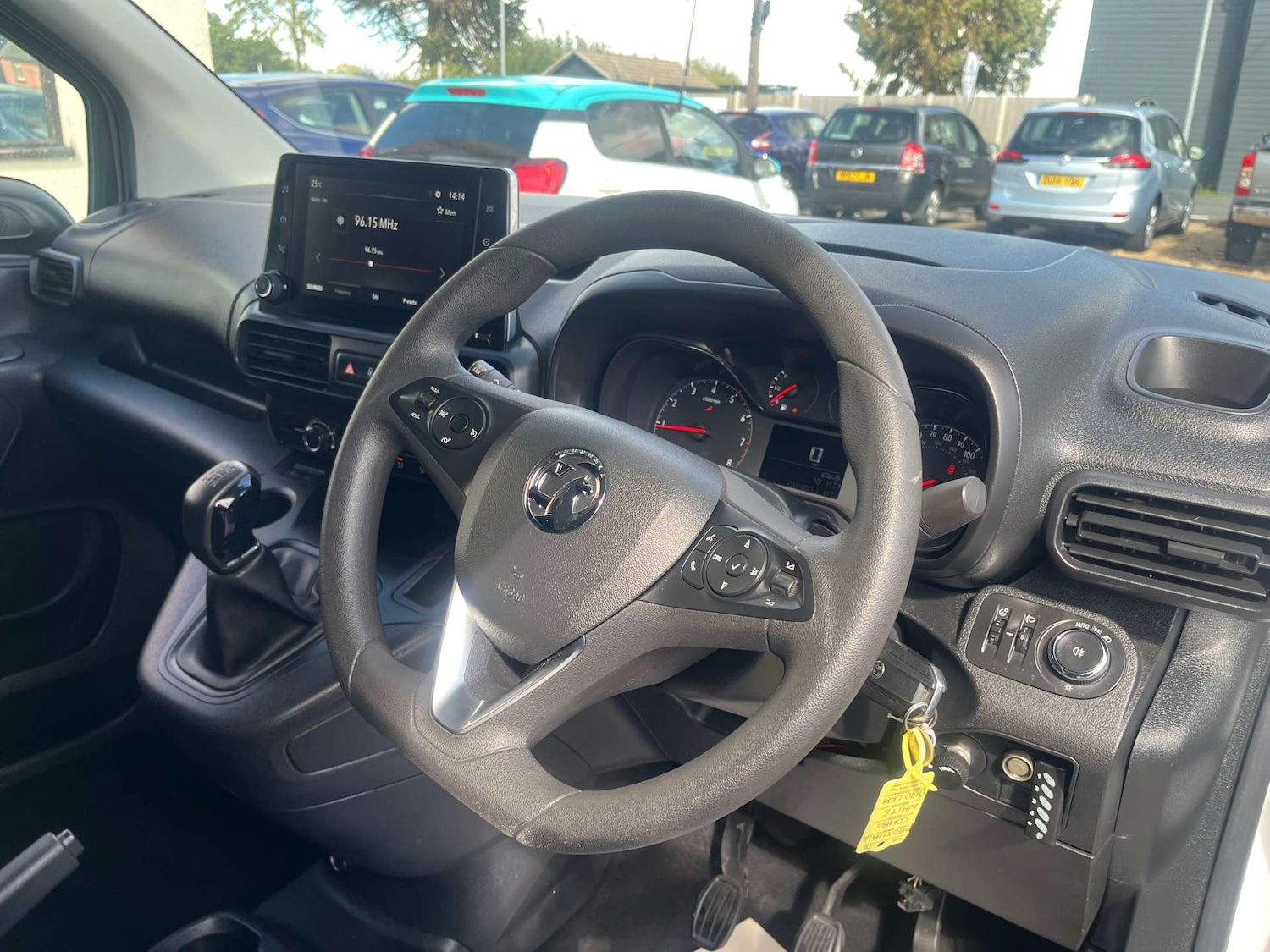 Used Vauxhall Combo 2020 for sale - 75638810: Photo 18