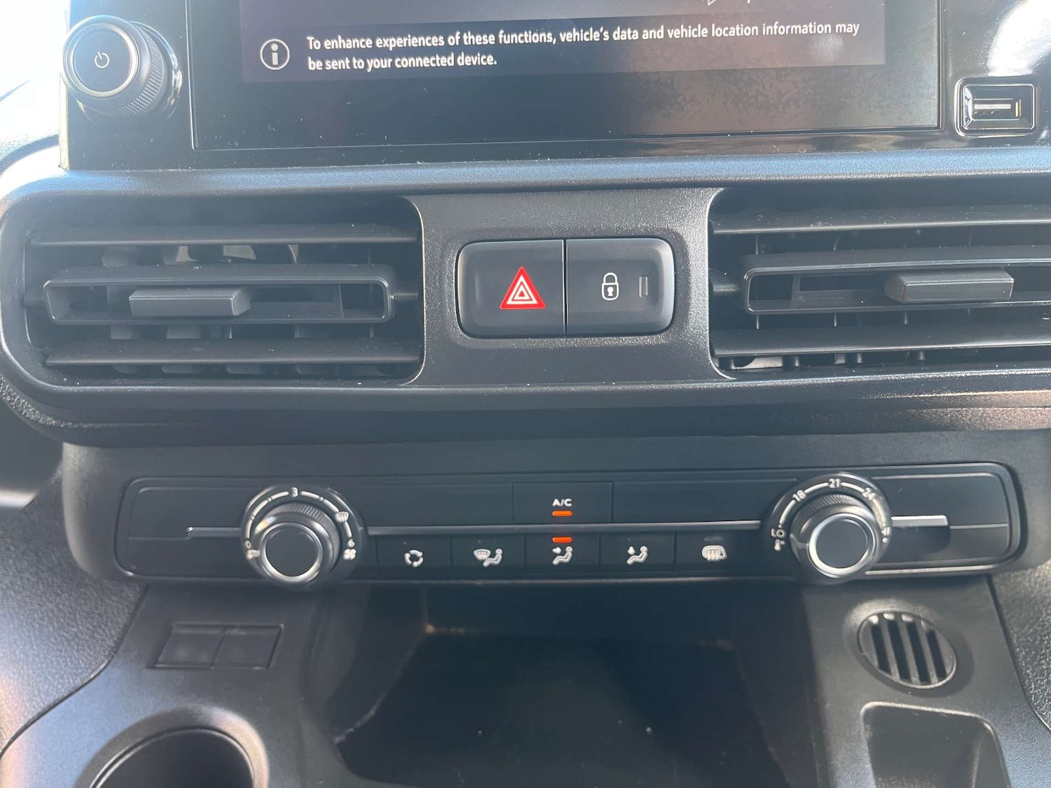 Used Vauxhall Combo 2020 for sale - 75638810: Photo 26