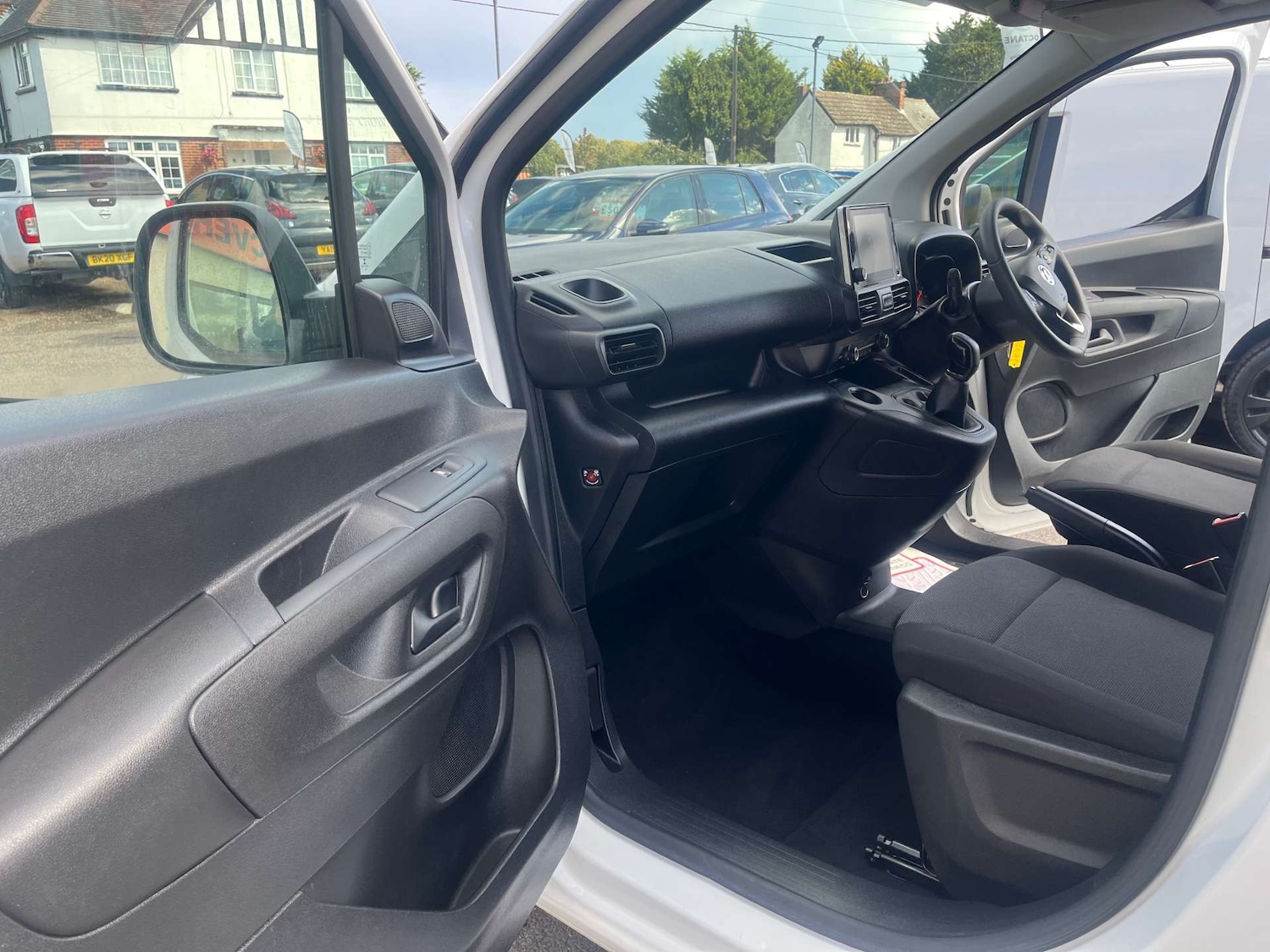 Used Vauxhall Combo 2020 for sale - 75638810: Photo 39