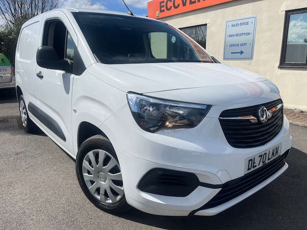 Used Vauxhall Combo 2020 for sale - 75638810: Photo 3