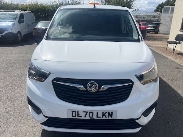 Used Vauxhall Combo 2020 for sale - 75638810: Photo 4
