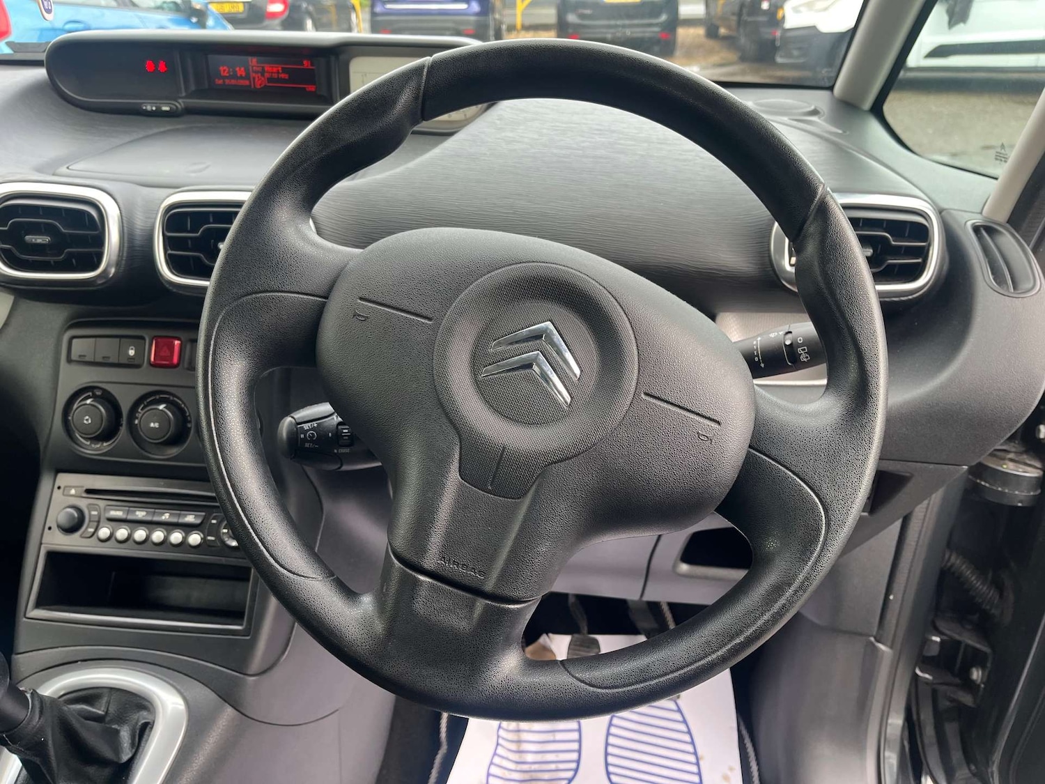 Used Citroen C3 Picasso 2012 for sale - 77380645: Photo 19