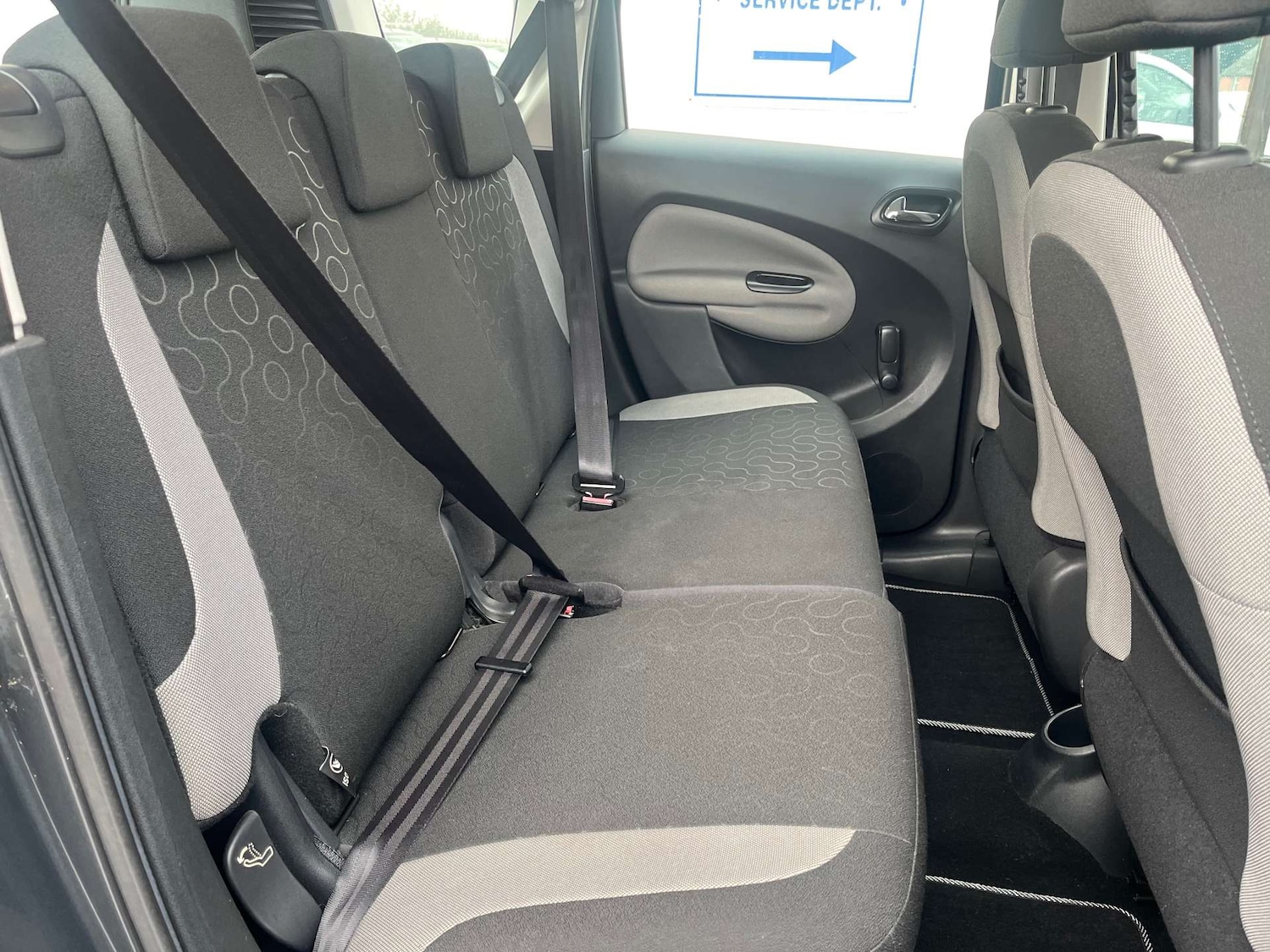 Used Citroen C3 Picasso 2012 for sale - 77380645: Photo 27