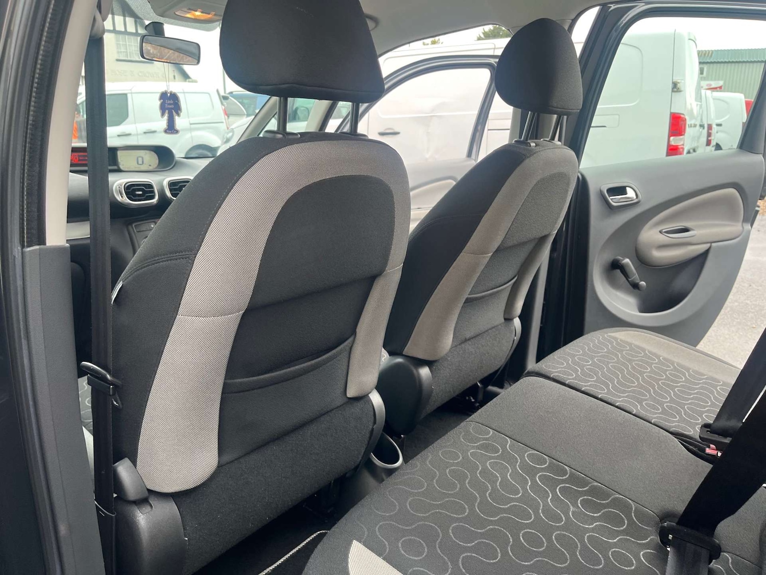 Used Citroen C3 Picasso 2012 for sale - 77380645: Photo 32