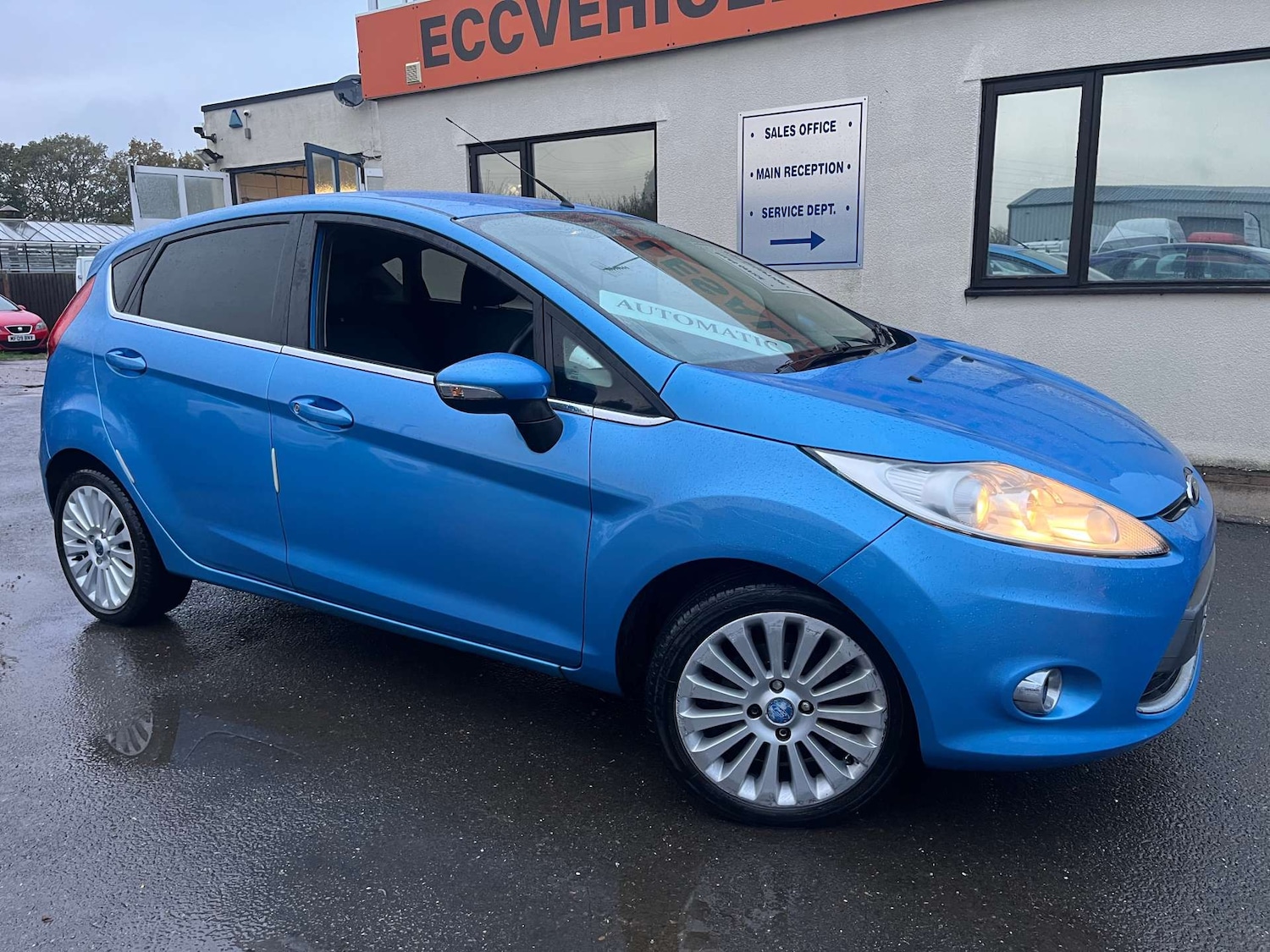 Used Ford Fiesta 2010 for sale - 76581936: Photo 2