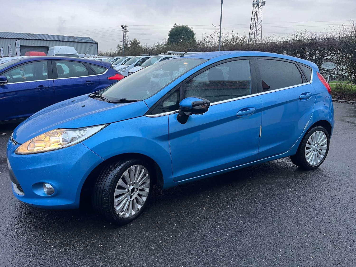 Used Ford Fiesta 2010 for sale - 76581936: Photo 7