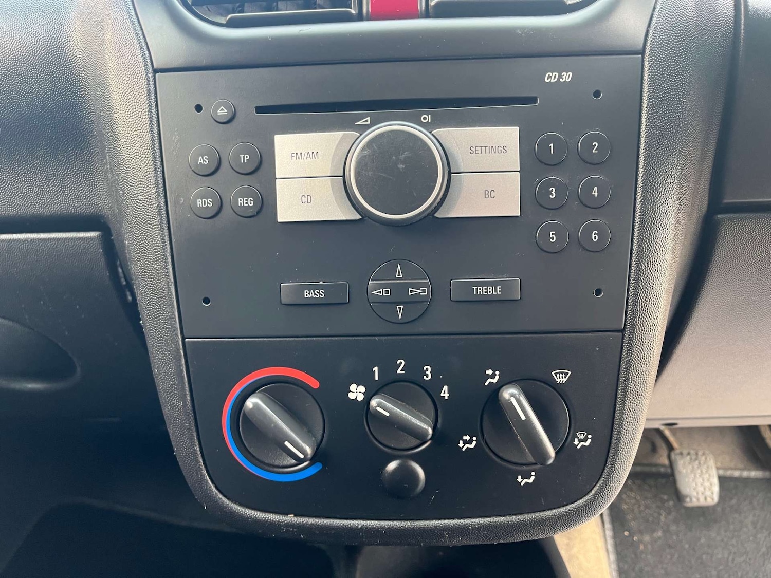 Used Vauxhall Combo 2011 for sale - 75628514: Photo 23