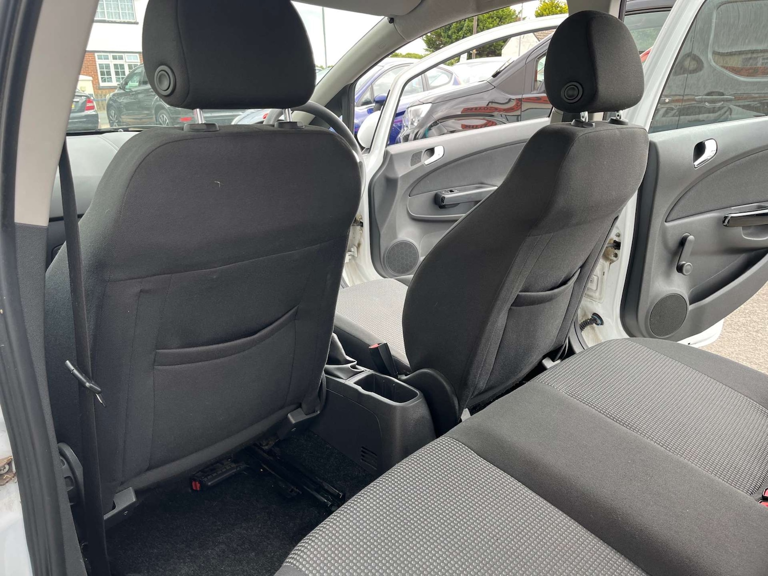 Used Vauxhall Corsa 2010 for sale - 77235339: Photo 36