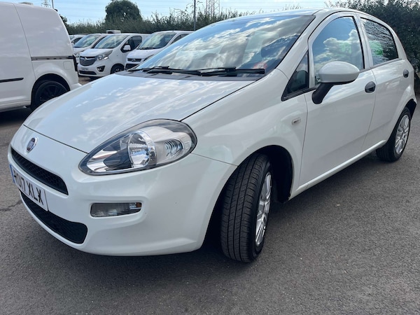 Used Fiat Punto 2017 for sale - 75557538: Photo 6