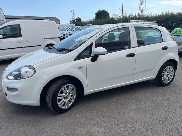 Used Fiat Punto 2017 for sale - 75557538: Photo 7