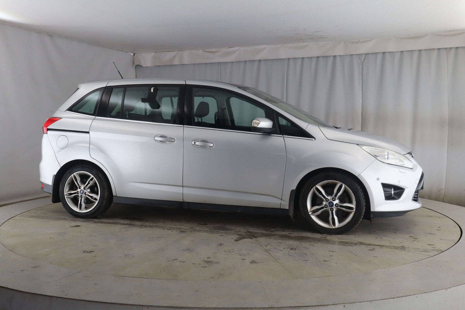 Used Ford Grand C-Max 2013 for sale - 77715627: Photo 6