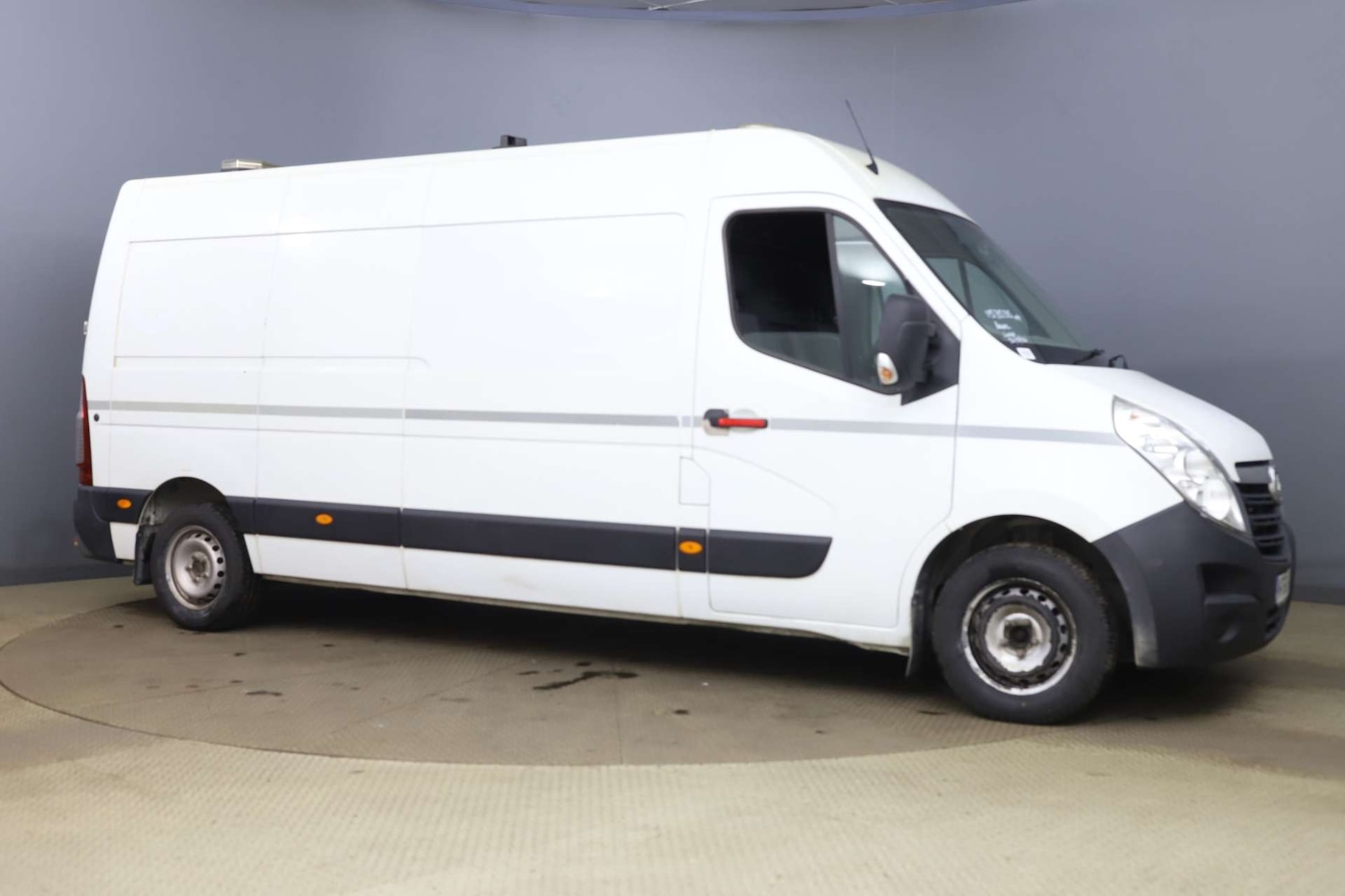 Used Vauxhall Movano 2017 for sale - 78122955: Photo 2