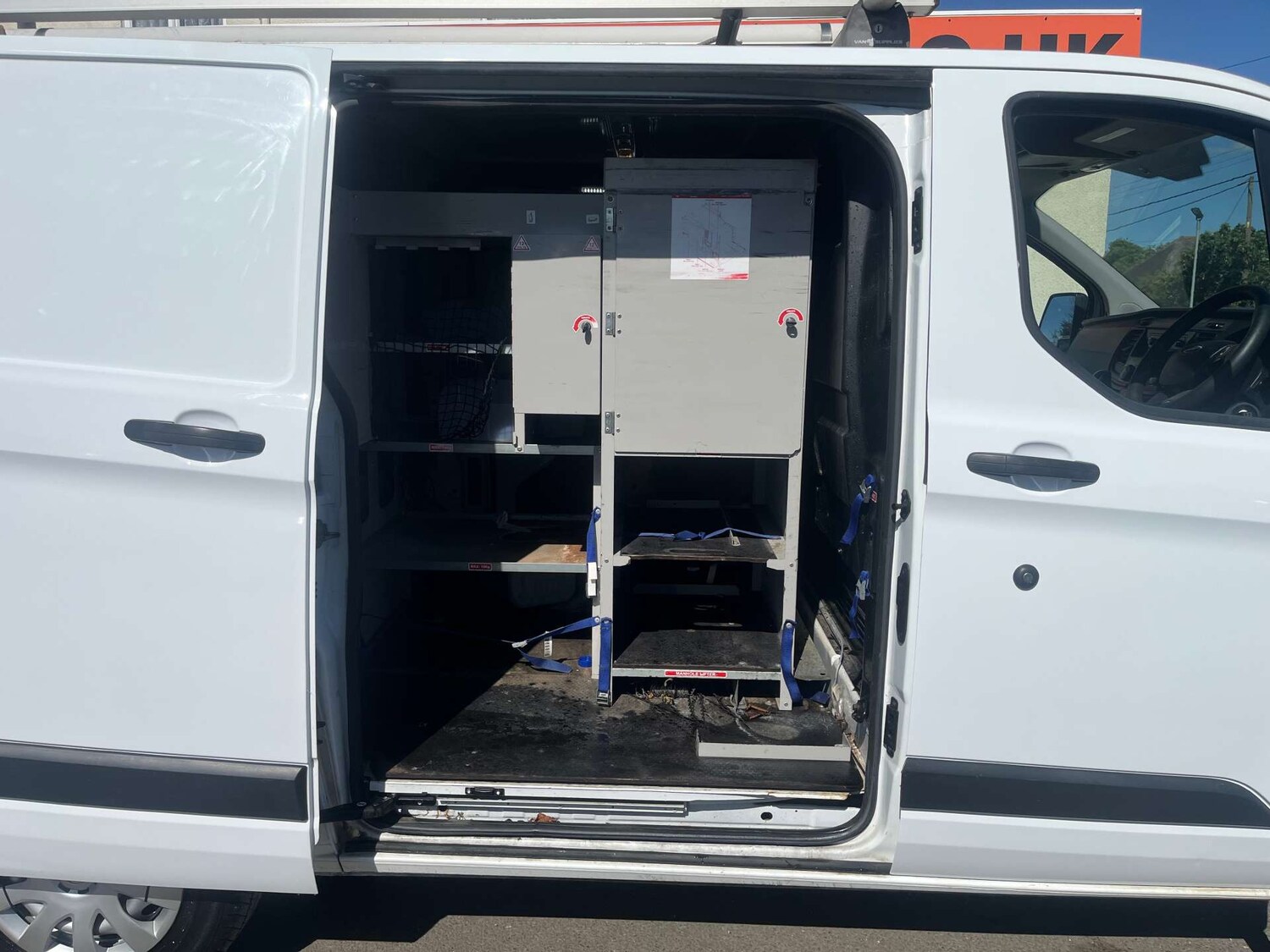 Vehicle 28