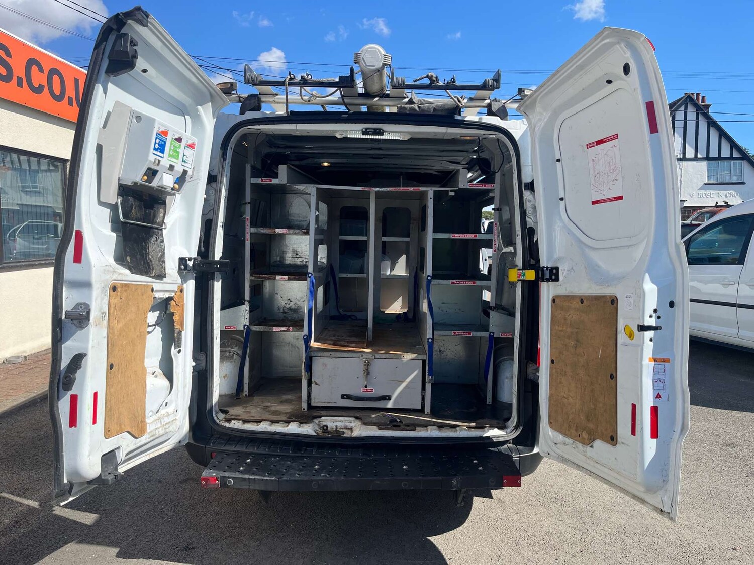 Vehicle 29
