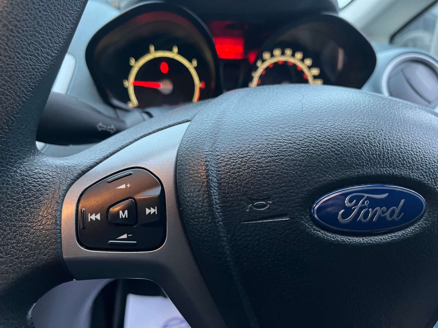 Used Ford Fiesta 2010 for sale - 77262745: Photo 21