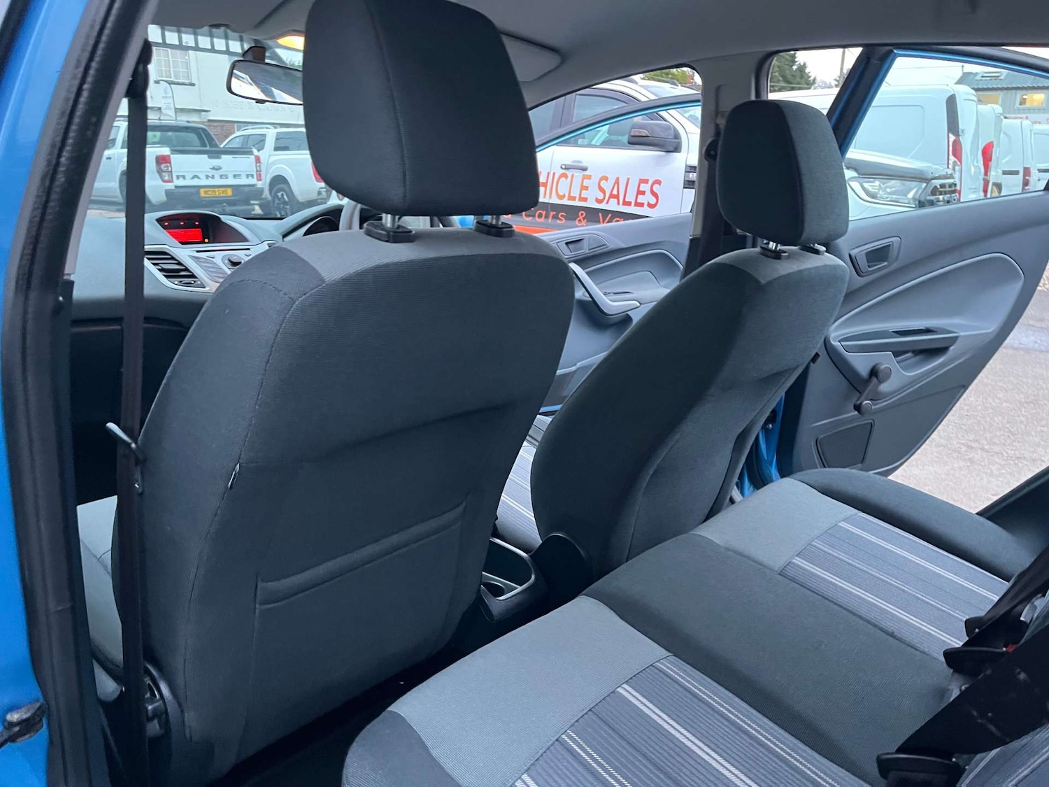 Used Ford Fiesta 2010 for sale - 77262745: Photo 35