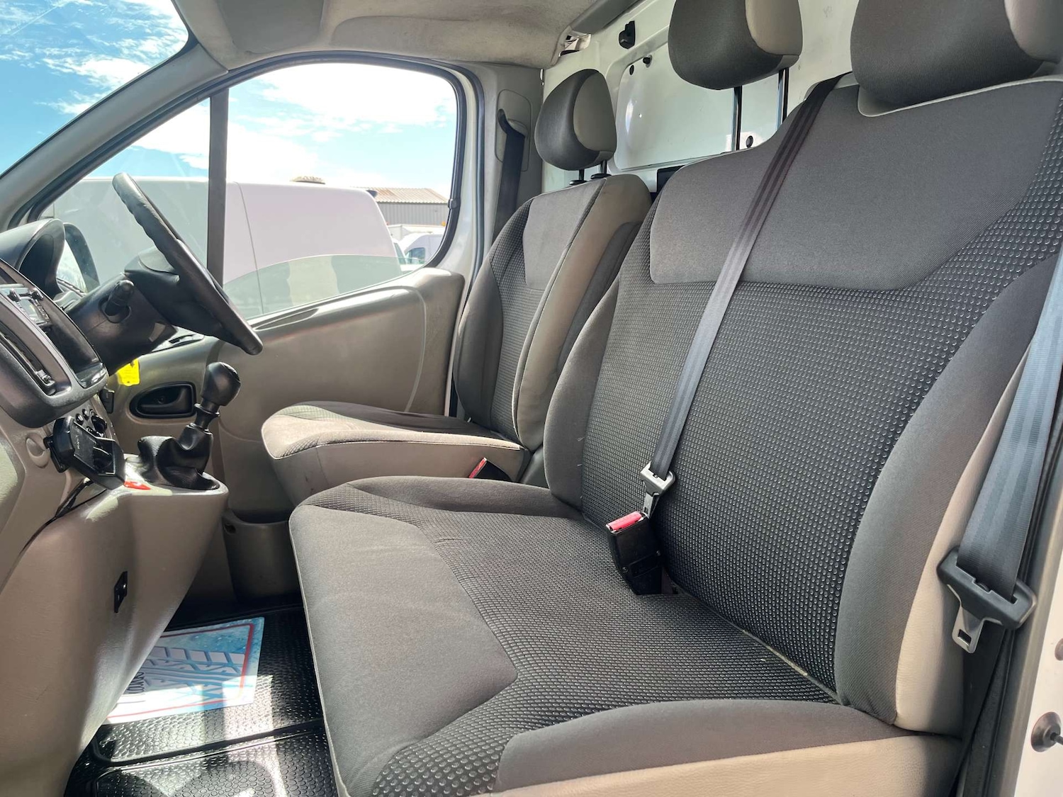 Used Vauxhall Vivaro 2014 for sale - 75661580: Photo 32