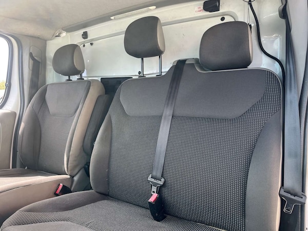 Used Vauxhall Vivaro 2014 for sale - 75661580: Photo 37