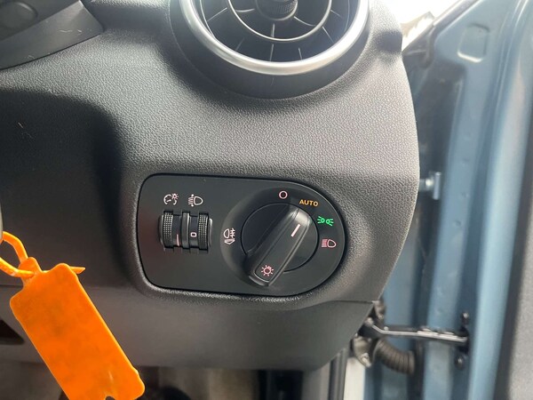 Used Audi A1 2011 for sale - 76219312: Photo 20