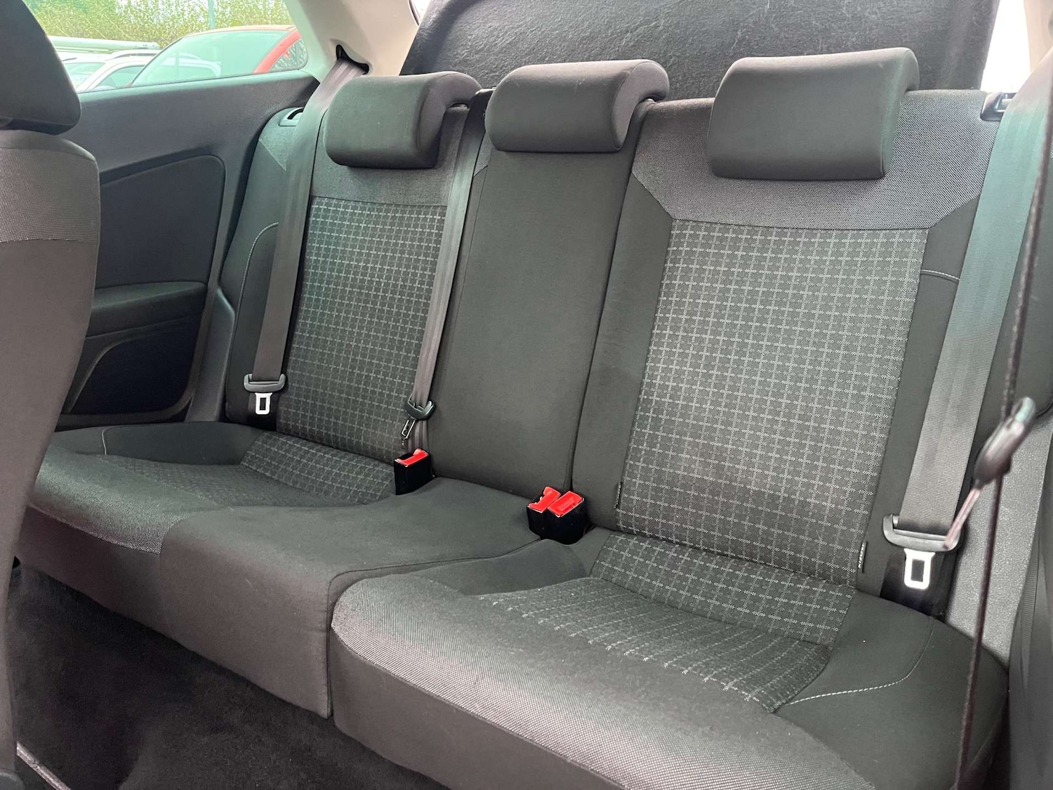 Used Volkswagen Polo 2017 for sale - 76507201: Photo 41