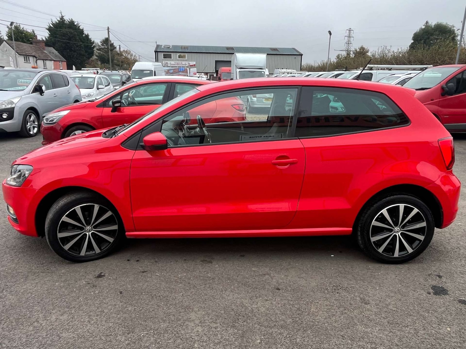 Used Volkswagen Polo 2017 for sale - 76507201: Photo 8