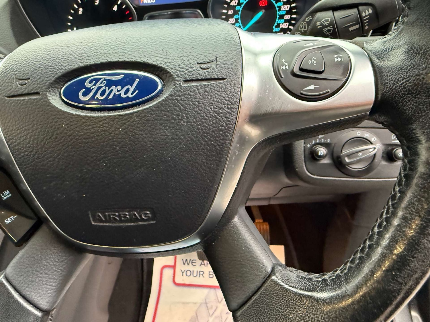 Used Ford Kuga 2015 for sale - 76253852: Photo 21