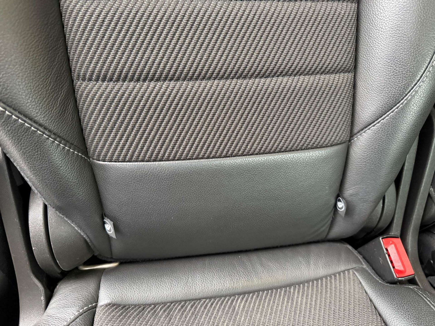 Used Ford Kuga 2015 for sale - 76253852: Photo 26