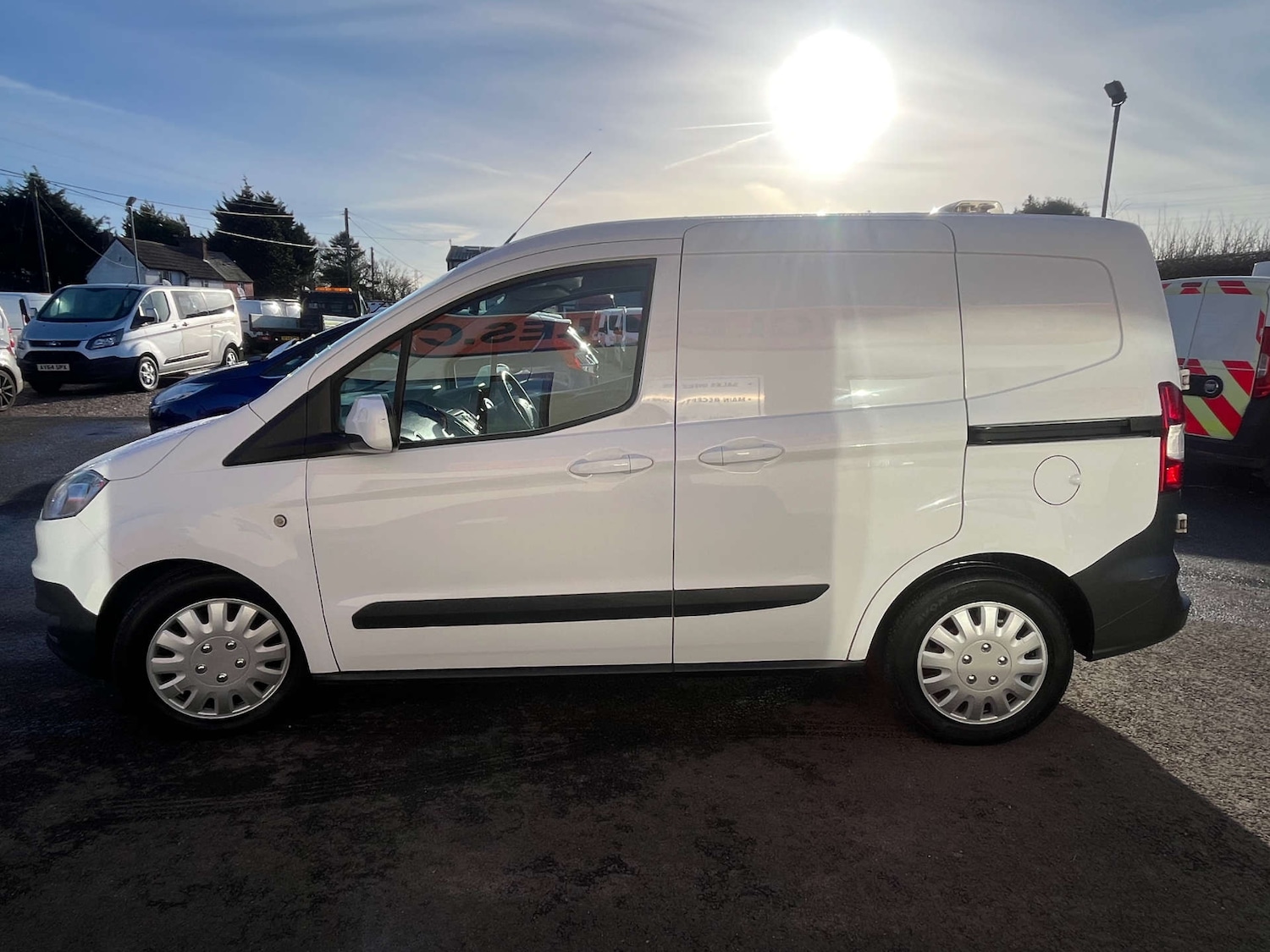 Used Ford Transit Courier 2019 for sale - 77678656: Photo 4