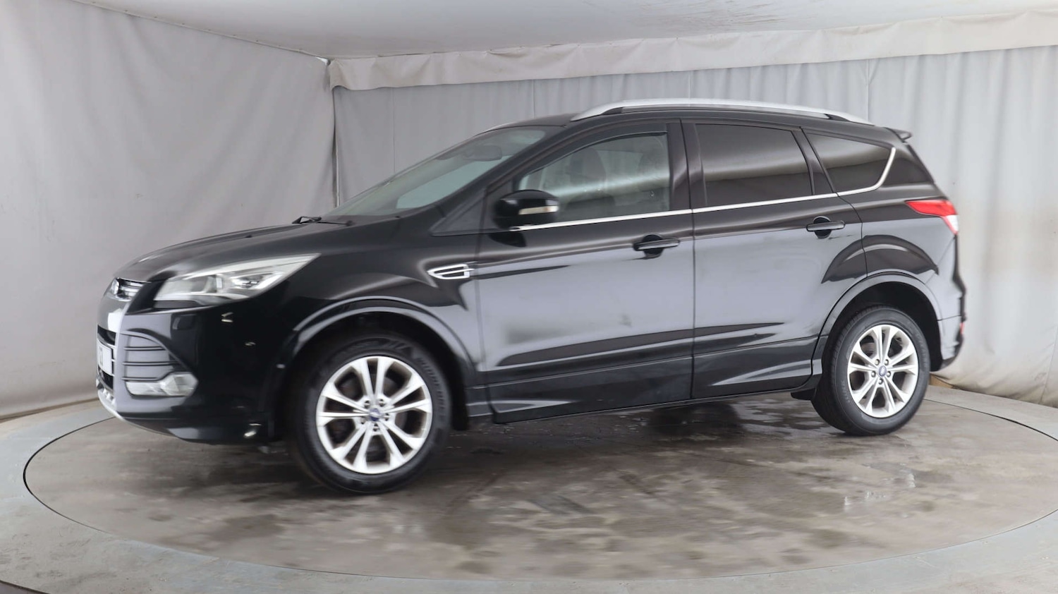 Used Ford Kuga 2015 for sale - 77271581: Photo 3