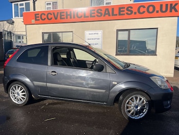Used Ford Fiesta 2006 for sale - 77022580: Photo