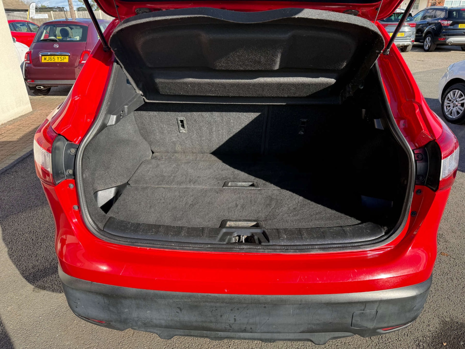 Used Nissan Qashqai 2015 for sale - 78053787: Photo 10