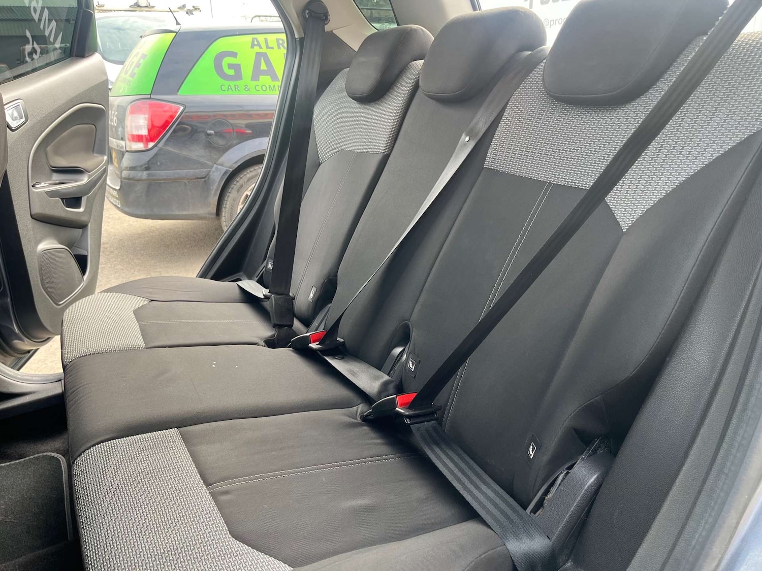 Used Ford Ecosport 2016 for sale - 77988223: Photo 34