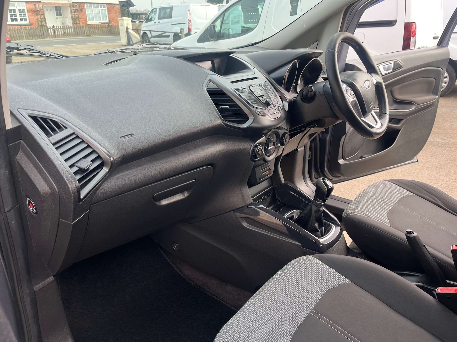 Used Ford Ecosport 2016 for sale - 77988223: Photo 38