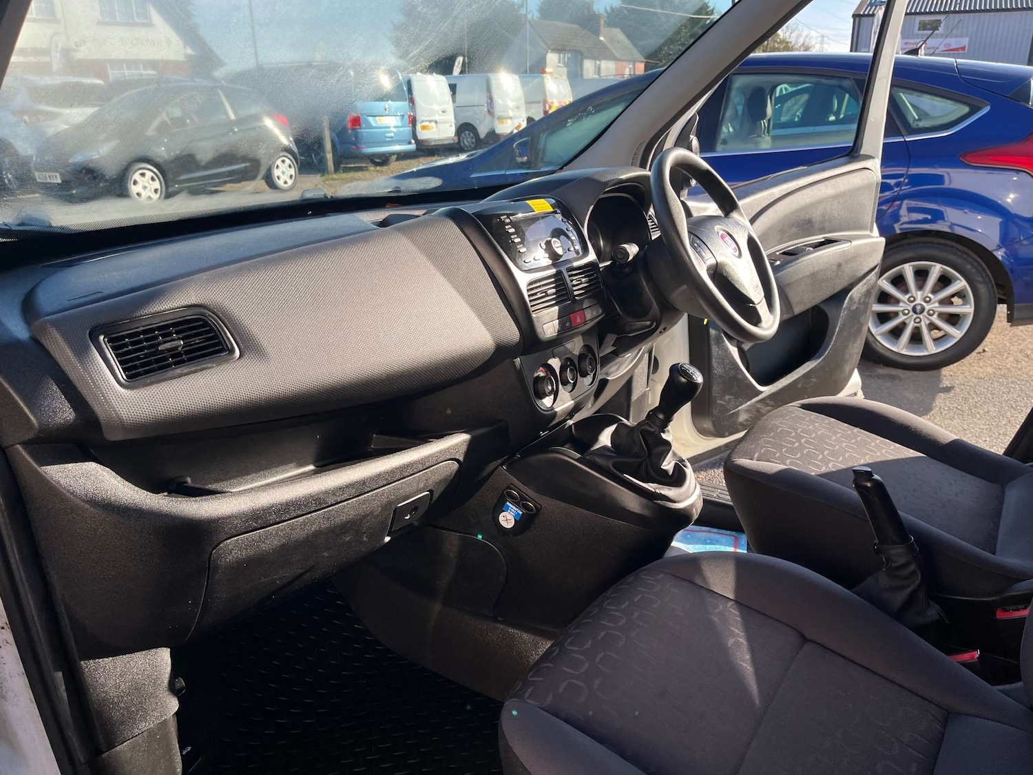 Used Fiat Doblo 2018 for sale - 76640024: Photo 39