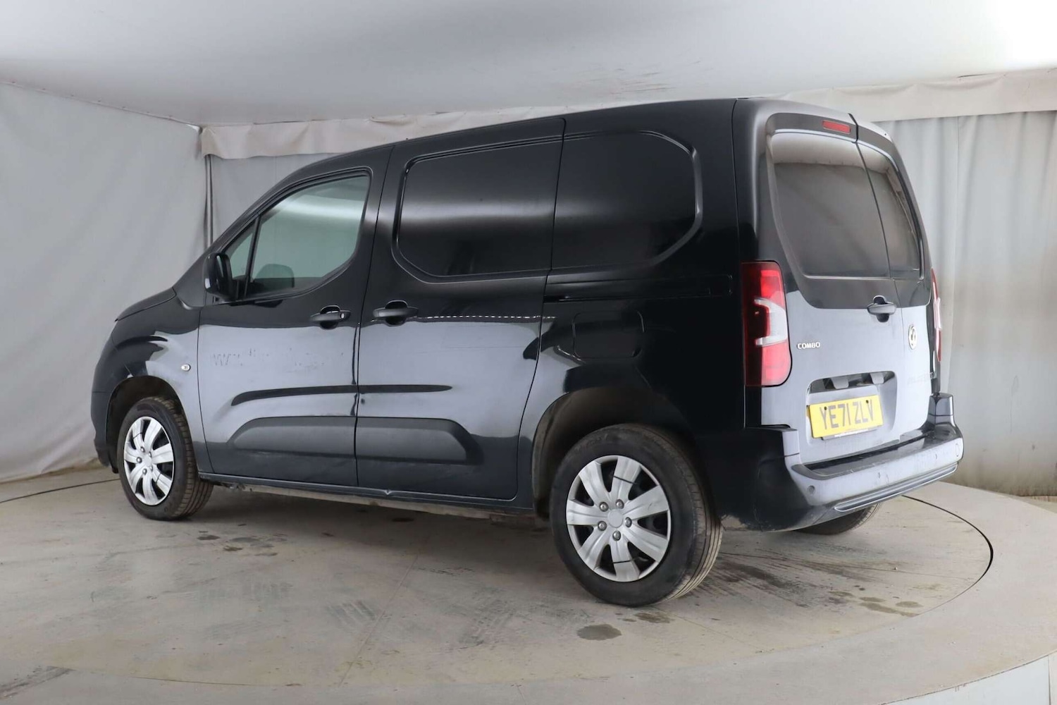Used Vauxhall Combo 2021 for sale - 78198825: Photo 4