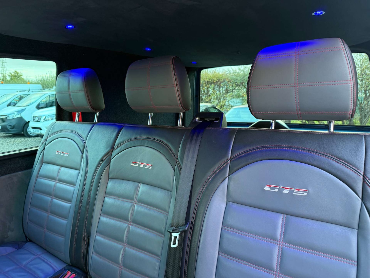 Used Volkswagen Transporter 2015 for sale - 76385788: Photo 13