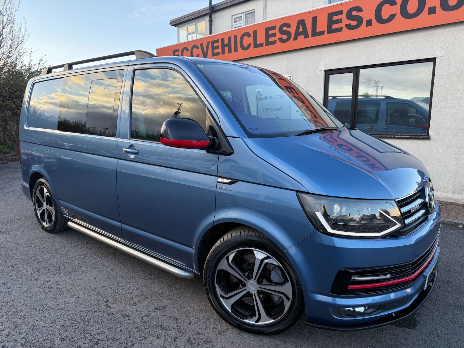 Used Volkswagen Transporter 2015 for sale - 76385788: Photo 2