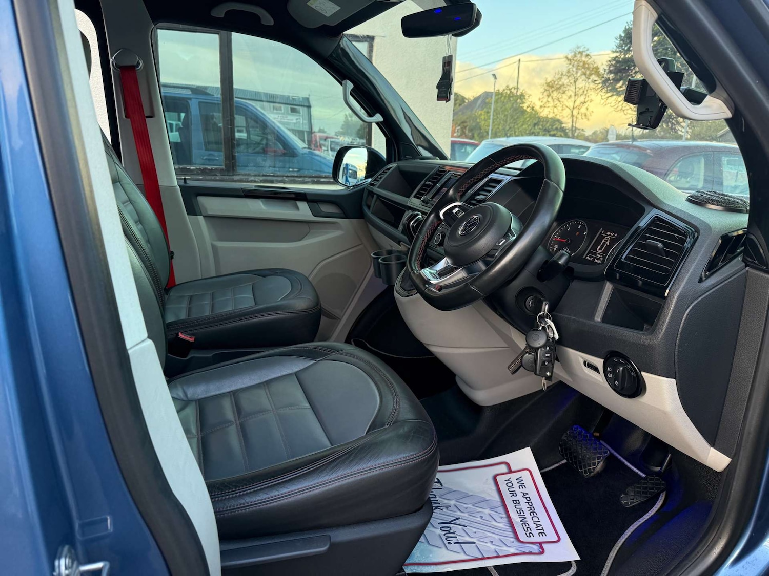 Used Volkswagen Transporter 2015 for sale - 76385788: Photo 24