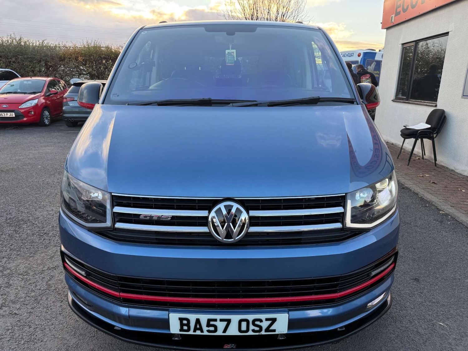 Used Volkswagen Transporter 2015 for sale - 76385788: Photo 4