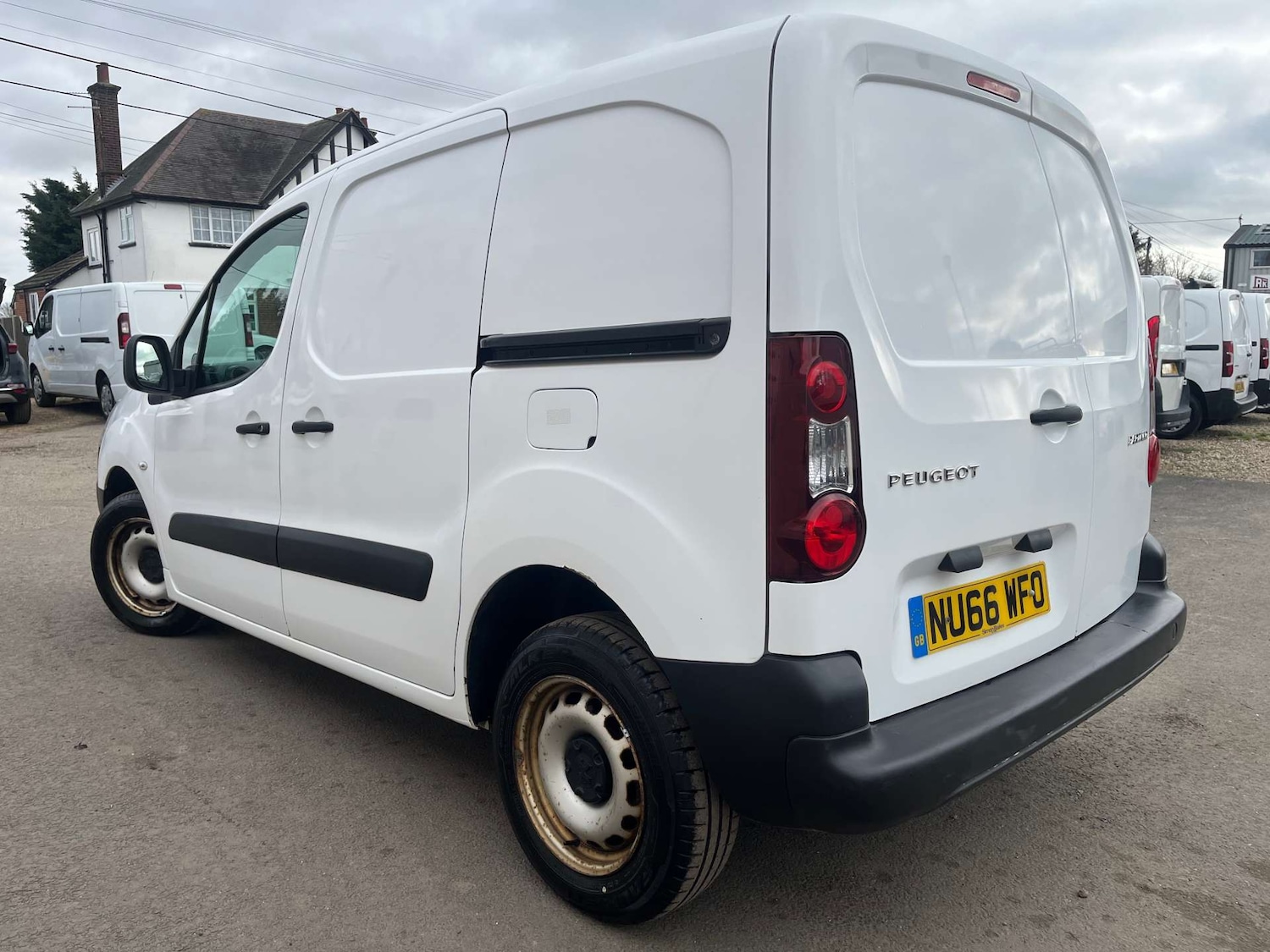 Used Peugeot Partner 2016 for sale - 77678633: Photo 11