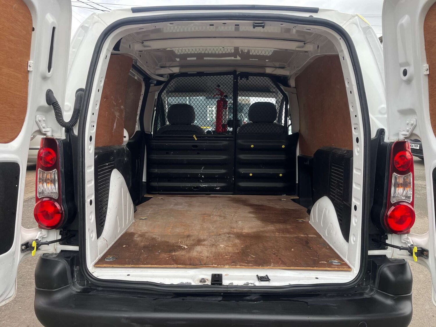 Used Peugeot Partner 2016 for sale - 77678633: Photo 20